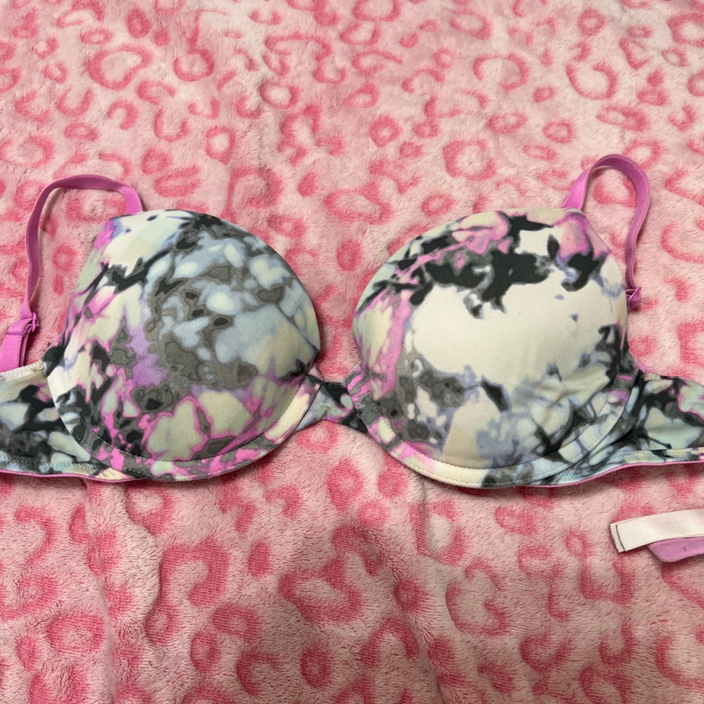 VS PINK bra